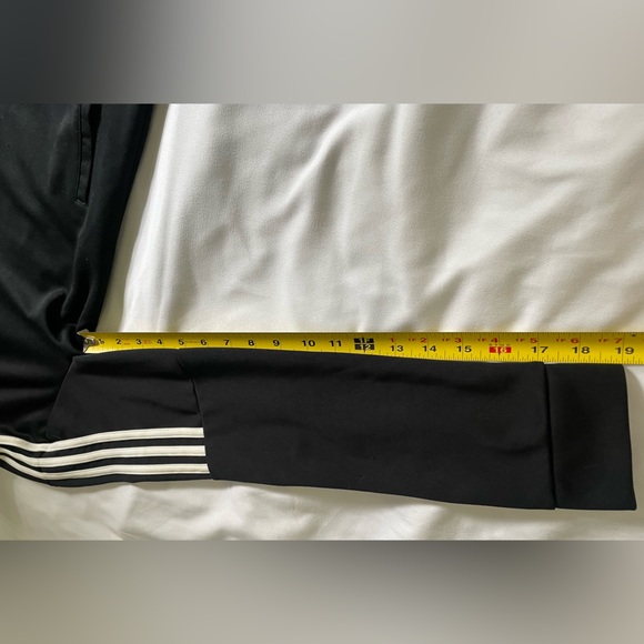 ADIDAS Zip-Up Jacket! - Picture 17 of 17